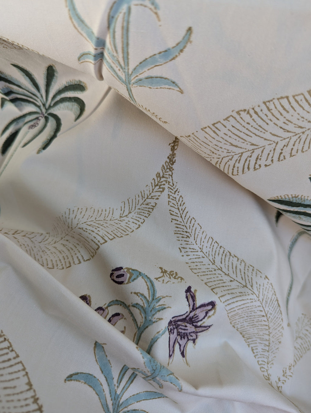 Tropical Style Jaipuri Hand Block Floral Percale Cotton Oversized Queen Flat Sheet (Cream base with floral pattern)